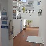Marina Bella House- Sea View And Private Pool アパート ネルハ