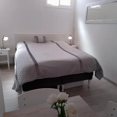 Apartment Marina Bella House - Sea View And Private Pool, Up To 8 Persons *