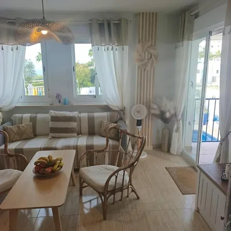 Marina Bella House- Sea View&private Pool Appartamento Nerja