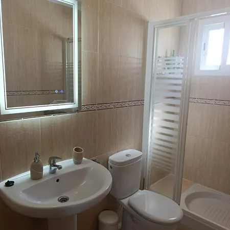 Marina Bella House- Sea View&private Pool Appartamento