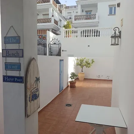 Marina Bella House- Sea View&private Pool Appartamento Nerja
