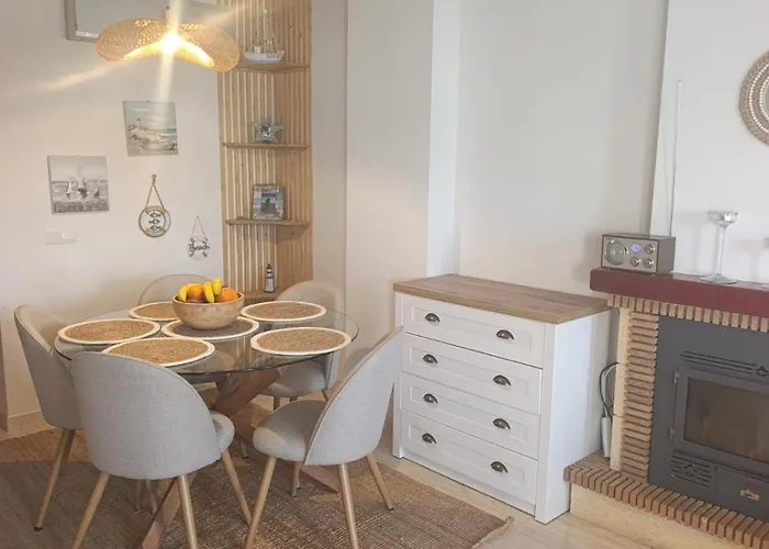 Marina Bella House- Sea View And Private Pool Appartement *