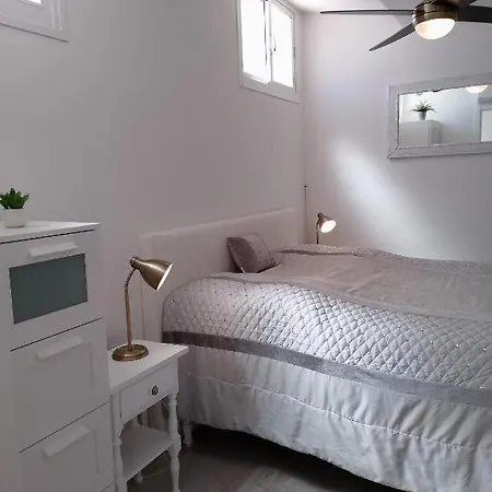 Marina Bella House - Sea View And Private Pool, Up To 8 Persons Apartamento *